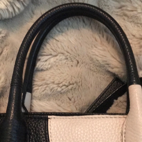 Kate Spade Purse - Picture 8 of 11